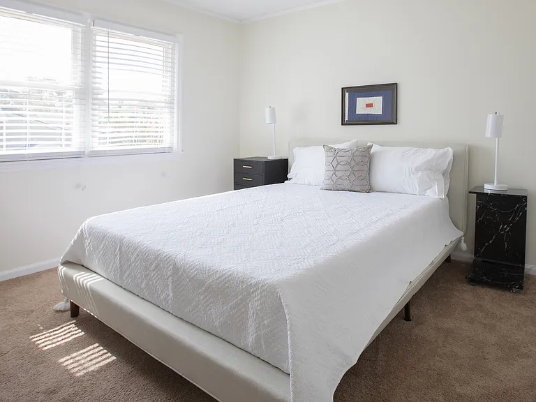 637 Baytree Ct — Photo 17