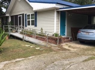 720 Lee St, Blackshear, GA 31516