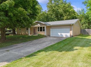 2416 Snyder Domer Rd, Springfield, OH 45502