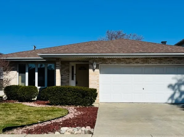 7110 W 82nd Pl, Burbank, IL 60459