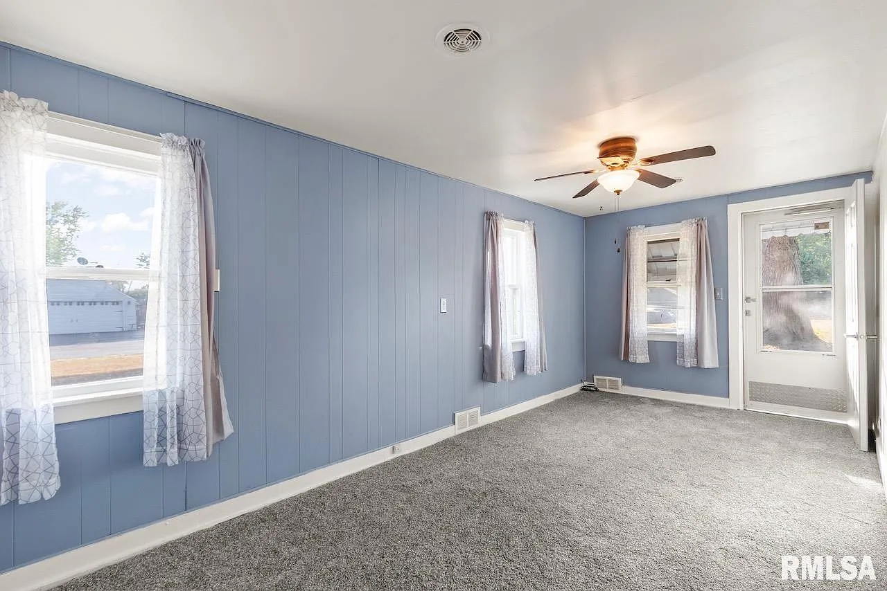 1 bed, 1.0 bath, 648 sqft, $1,000 — Photo 3