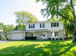 307 Sharon Dr, Barrington, IL 60010