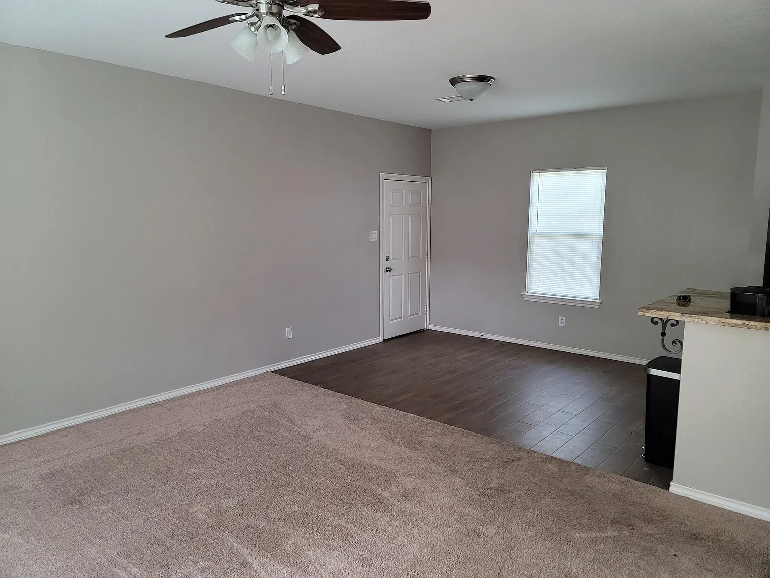 2 bed, 2.0 bath, 2136 sqft, $1,750 — Photo 4