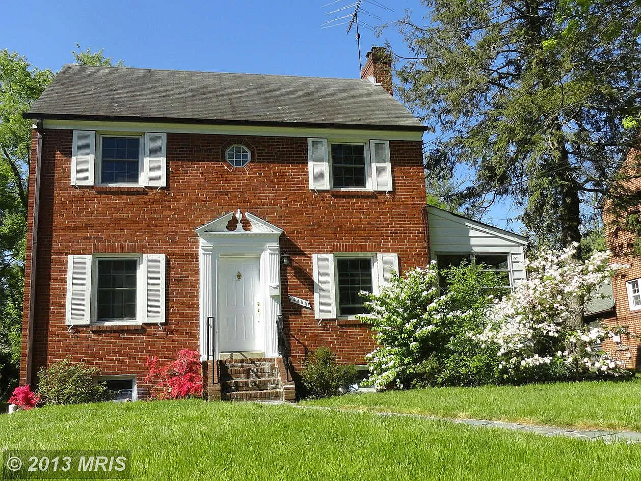 4435 Wells Pkwy photo 1
