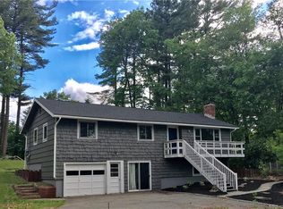 68 Snipsic Lake Rd, Ellington, CT 06029