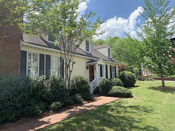 2nd image of 420 Chowning Pl