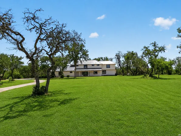 306 N ROLLING OAKS LN, San Antonio, TX 78253