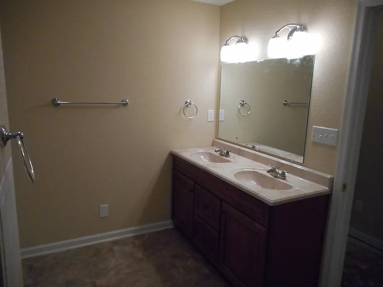 8544 Mervis Ct — Photo 10