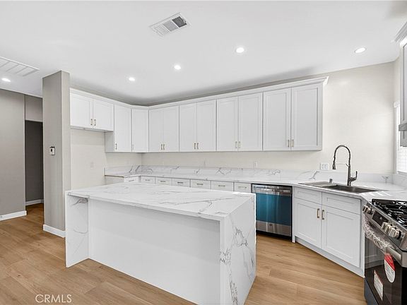 5th image of 2643 10th St