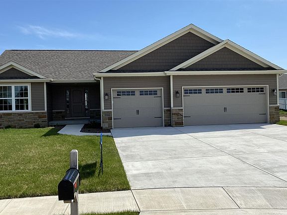 2nd image of 3708 Sugar Loaf Dr