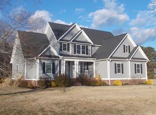 352 Schooner Landing Dr, Edenton, NC 27932