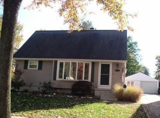 570 Chippewa St, Mount Clemens, MI 48043