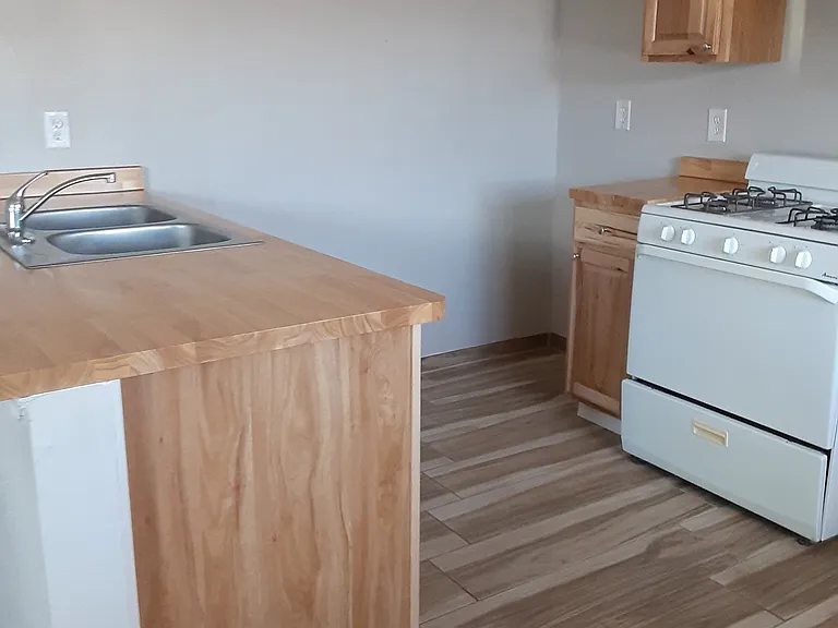 3625 Keltner Ave #9 — Photo 10