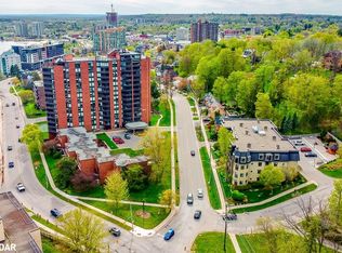 181 Collier St #307, Barrie, ON