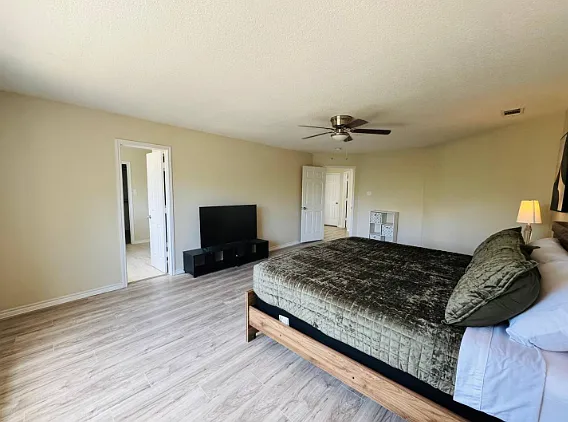 5615 Andalusia Trl — Photo 33