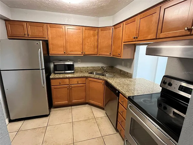 2610 Coconut Bay Ln #733 — Photo 3