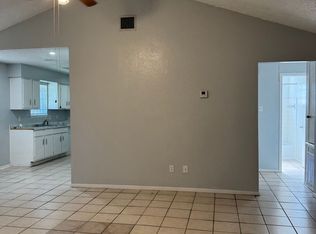 12111 Mosscrest Dr, Houston, TX 77048