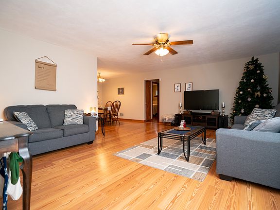 4th image of 4018 N Tomar Ave
