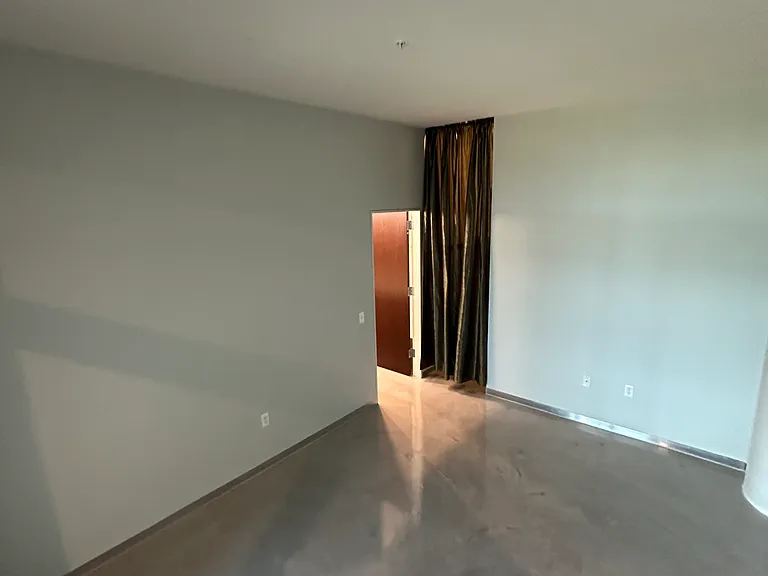5601 Smetana Dr #611 — Photo 16