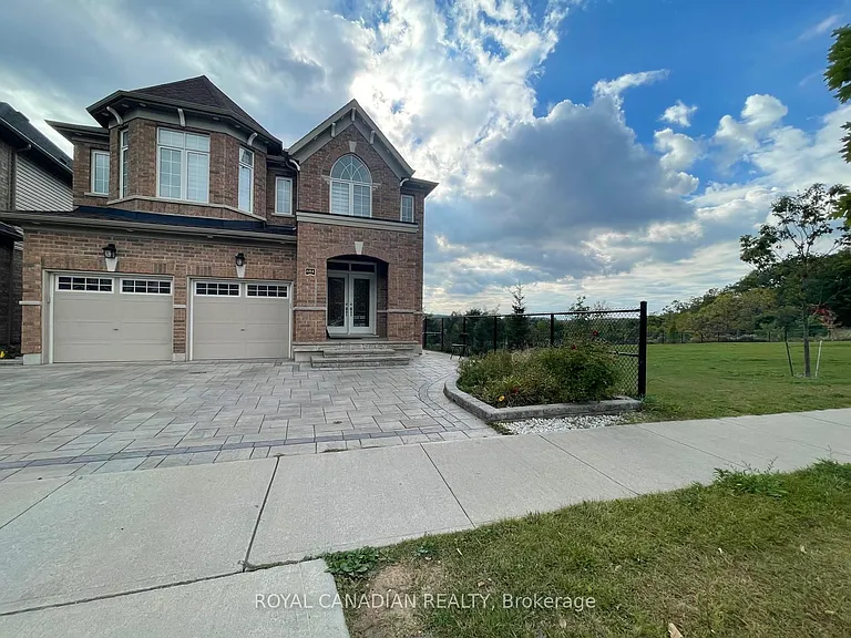 684 Linden Dr #BASEMENT — Photo 2