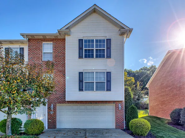 120 Park Ln, Greensburg, PA 15601