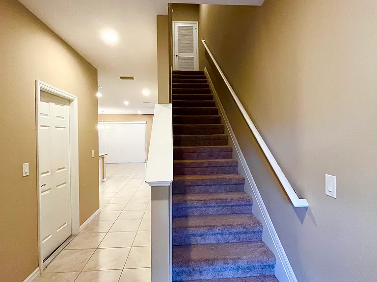10863 Alvara Point Dr — Photo 5