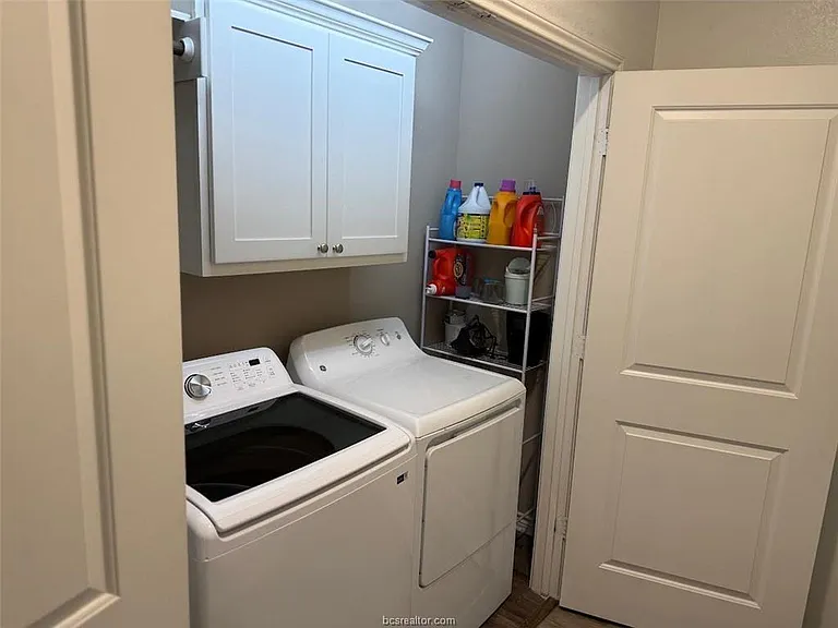 3420 Summerway Dr — Photo 8