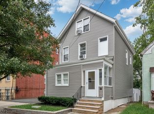 204 Forest St Floor 2, Montclair, NJ 07042