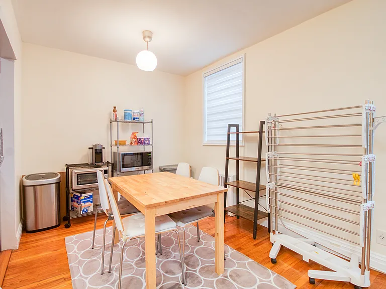 2160 Center Ave #4S — Photo 5