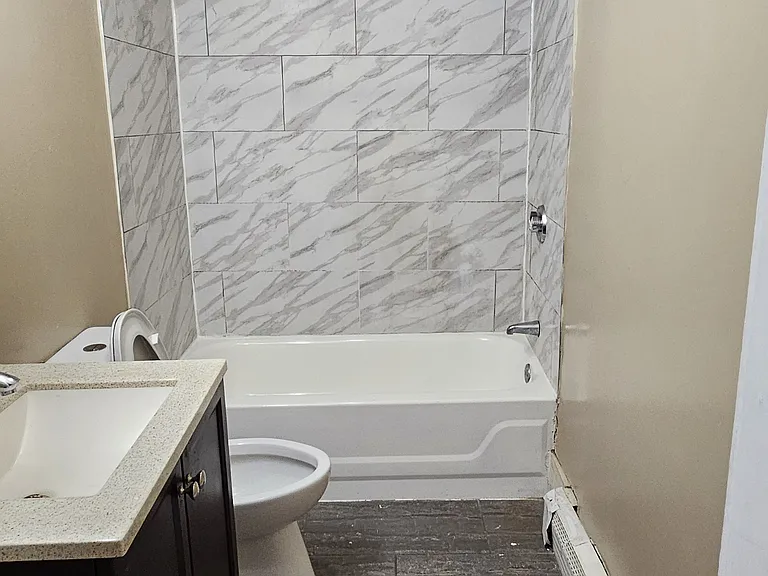 77-79 Willowwood St #1 — Photo 15