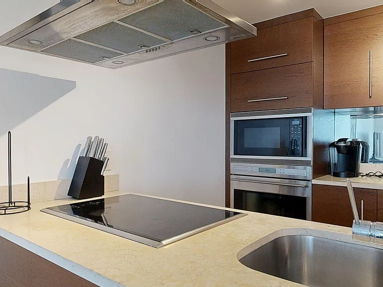 485 Brickell Ave #2107 — Photo 17