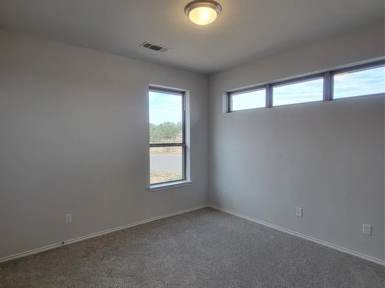 113 Bluff Creek Ln — Photo 22