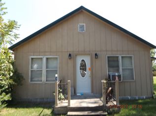 246 N 11th Ave, Broken Bow, NE 68822