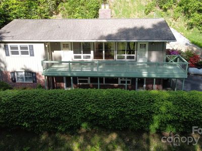 857 Country Club Dr, Maggie Valley, NC, 28751