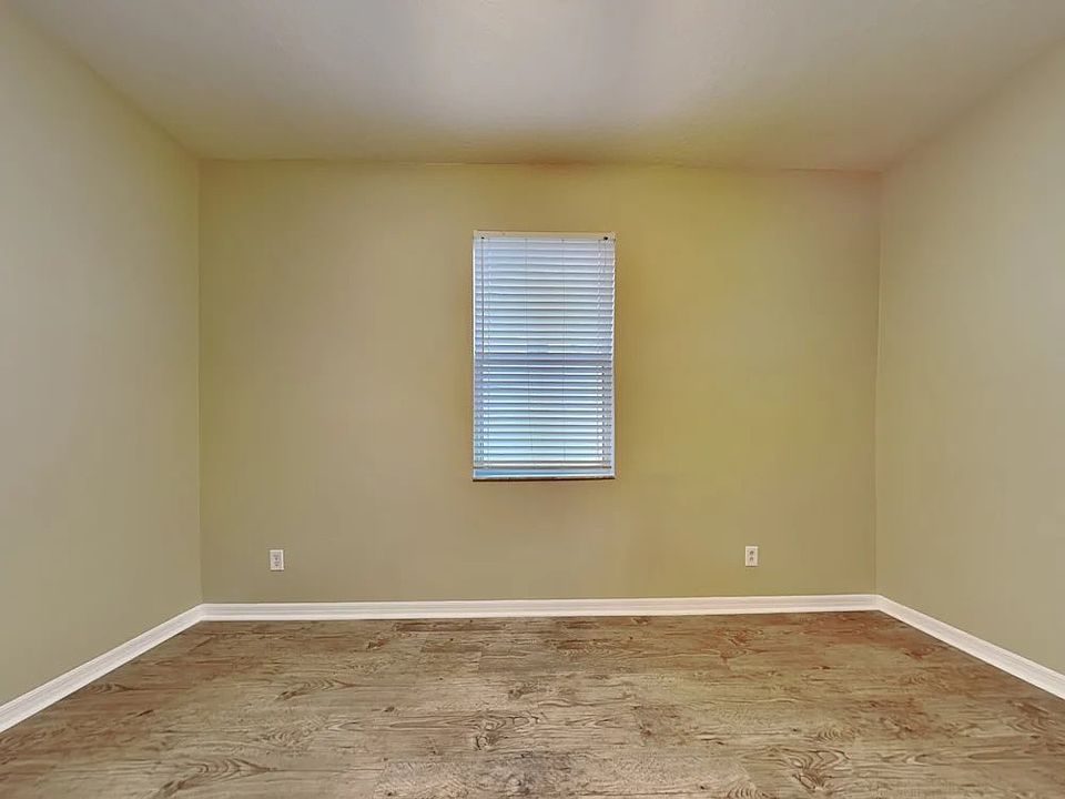 1st image of 27039 Cotton Key Ln