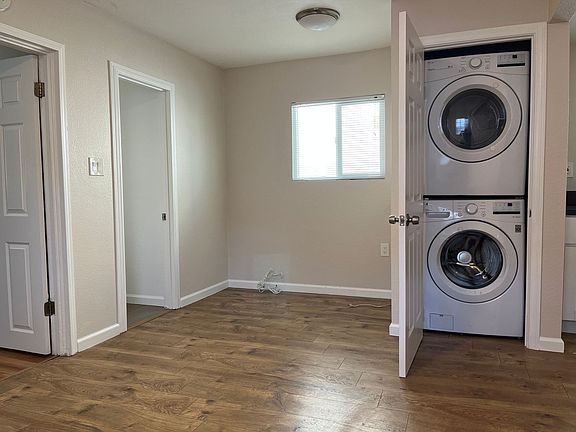 3rd image of 4060 Highland Ave #4064
