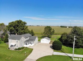 1406 W Front St, Roanoke, IL