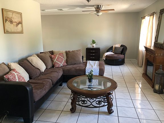 2nd image of 1480 Gladiolas Dr