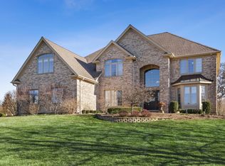125 Cranberry Ct, Barrington, IL 60010