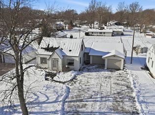 2653 Reed Rd, Fort Wayne, IN 46815