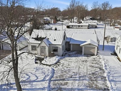 2653 Reed Rd, Fort Wayne, IN, 46815