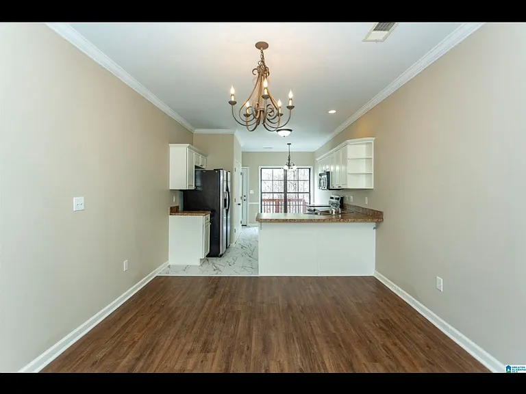 4137 Seabrook Ln — Photo 5