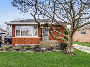 2921 S 12th Ave, Broadview, IL 60155