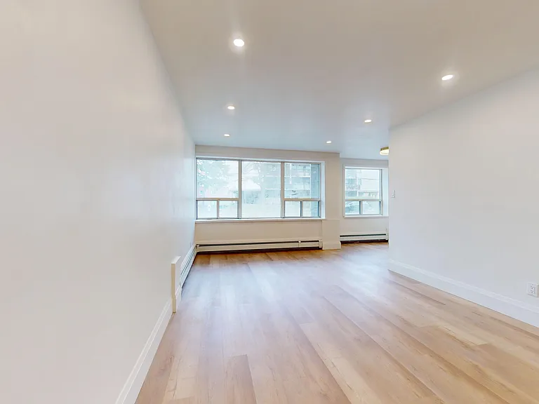 1 Marquette Ave — Photo 35