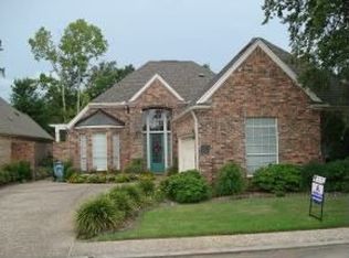 3 Regency Pl, Orange, TX 77630