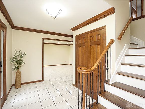 2nd image of 5393 Crossbridge Dr