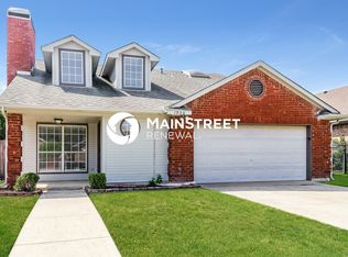 1936 Pine Ridge Dr, Bedford, TX 76021