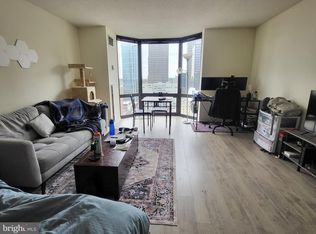 2020 Walnut St APT 22A, Philadelphia, PA 19103