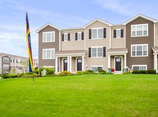 2366 Alison Ave, Hampshire, IL 60140