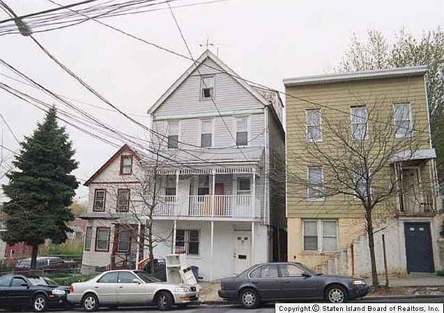 1st image of 28 Montgomery Ave